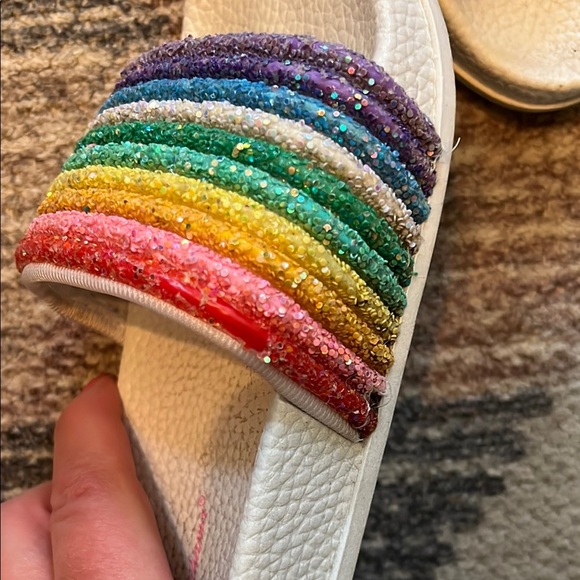 Tommy Bahama Colorful Kids Slide Sandals - Picture 4 of 4